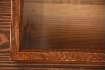アンティーク家具　アンティーク 古い木のコレクションボックス(ガラスケース、ショーケース)