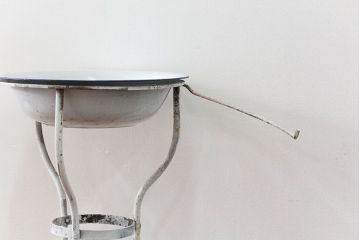 アンティーク雑貨　アンティーク 古いホーロー洗面器(1)(シンク、手洗いスタンド)