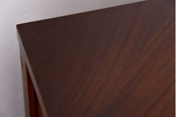 中古　カリモク　コロニアルコーナーサイドボード　定価約10万円(コーナーラック、TVボード、TV台)