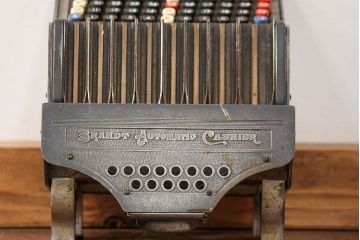 アンティーク雑貨　ジャンク品 アンティーク ブラント社製 小ぶりなキャッシャー(レジスター)