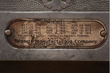 アンティーク雑貨　ジャンク品 アンティーク ブラント社製 小ぶりなキャッシャー(レジスター)