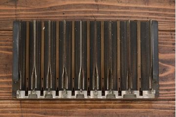 アンティーク雑貨　ジャンク品 アンティーク ブラント社製 小ぶりなキャッシャー(レジスター)