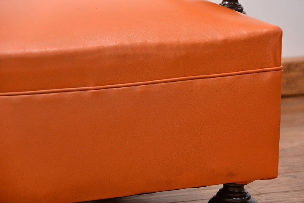 レトロ家具　昭和レトロ 1960年代　ポップな3Pソファ