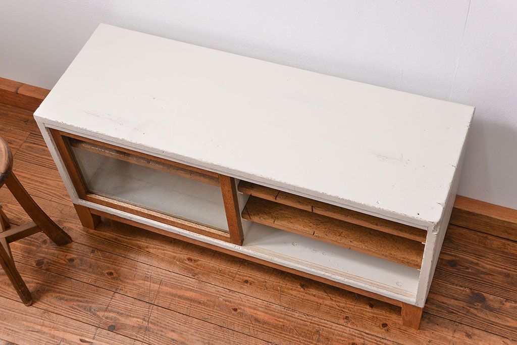 ラフジュ工房オリジナル　アンティークペイント脚付きローボード(テレビボード・TVボード)