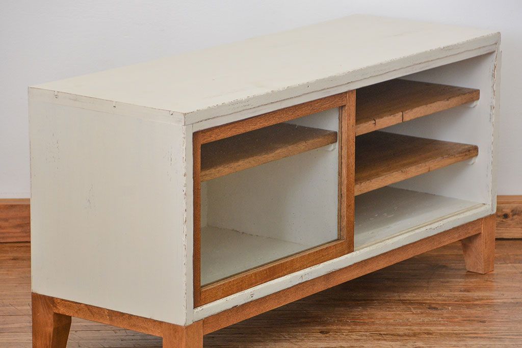 ラフジュ工房オリジナル　アンティークペイント脚付きローボード(テレビボード・TVボード)