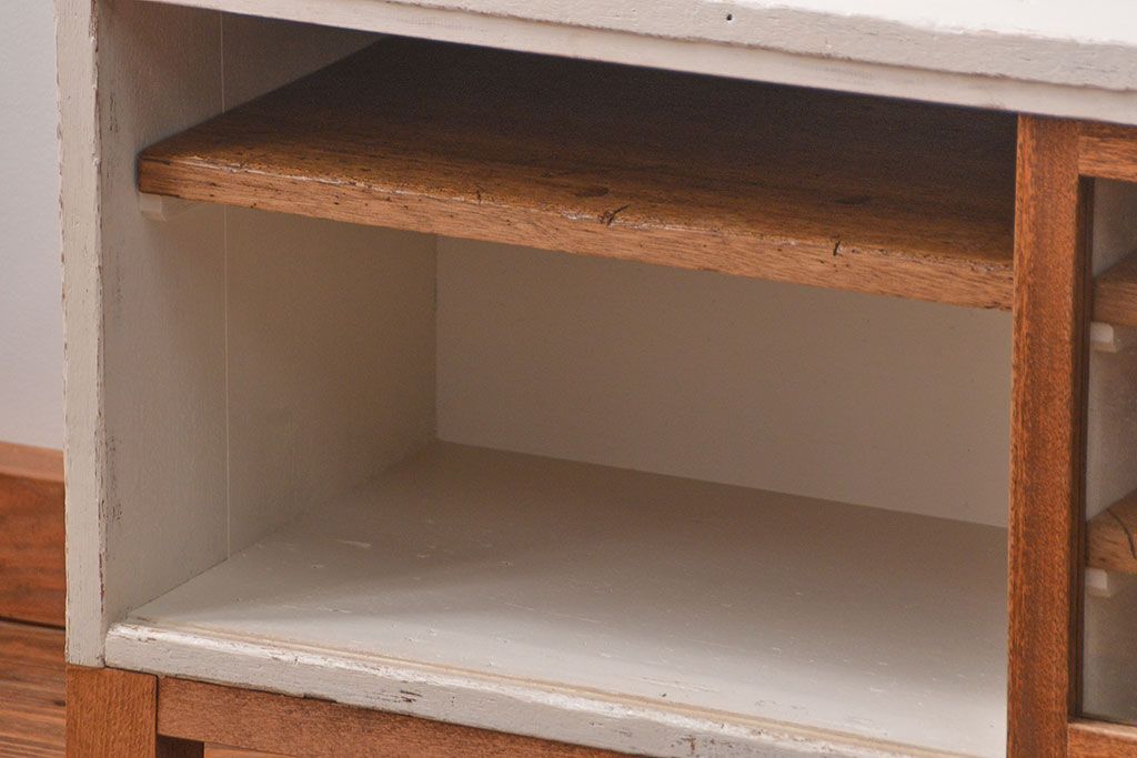 ラフジュ工房オリジナル　アンティークペイント脚付きローボード(テレビボード・TVボード)