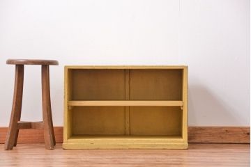 アンティーク家具　アンティークペイント　小さな飾り棚(収納棚)