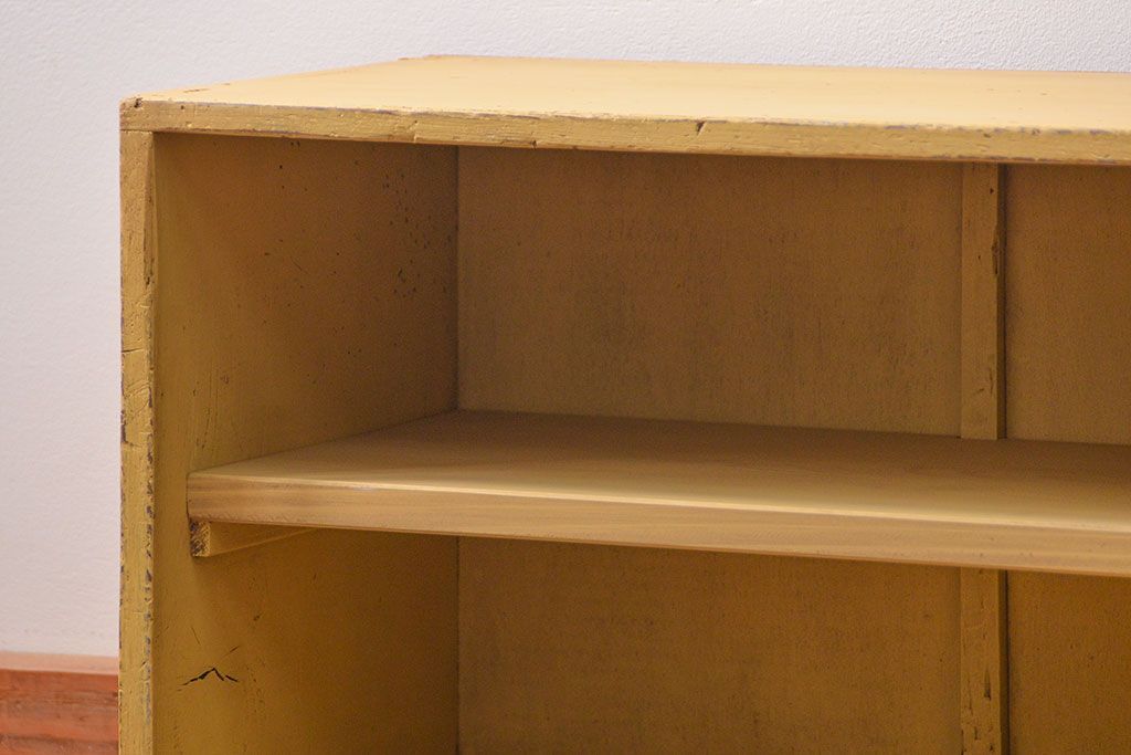 アンティーク家具　アンティークペイント　小さな飾り棚(収納棚)