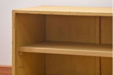 アンティーク家具　アンティークペイント　小さな飾り棚(収納棚)