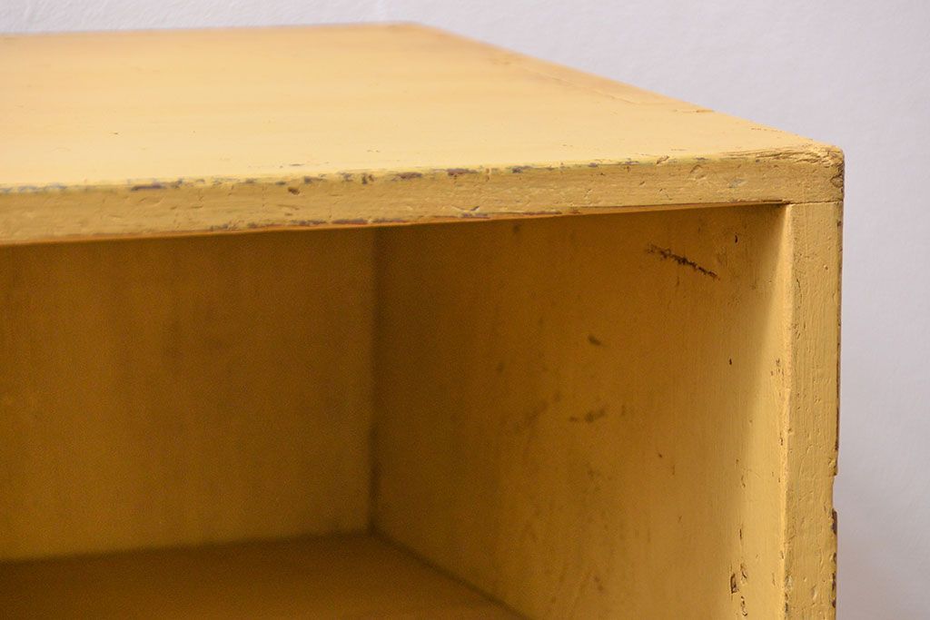 アンティーク家具　アンティークペイント　小さな飾り棚(収納棚)