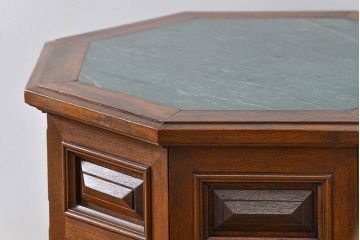 アンティーク家具　海外輸入品　大理石オクタゴン高級サイドテーブル(机、キャビネット)