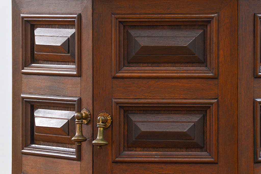 アンティーク家具　海外輸入品　大理石オクタゴン高級サイドテーブル(机、キャビネット)