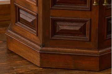 アンティーク家具　海外輸入品　大理石オクタゴン高級サイドテーブル(机、キャビネット)