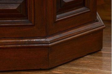 アンティーク家具　海外輸入品　大理石オクタゴン高級サイドテーブル(机、キャビネット)