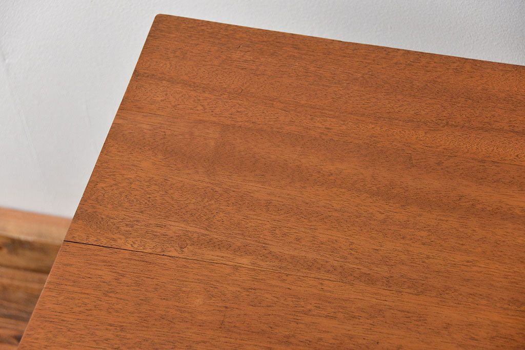 アンティークペイント　古い作業台をリメイクした　引き出し付きダイニングテーブル(机)