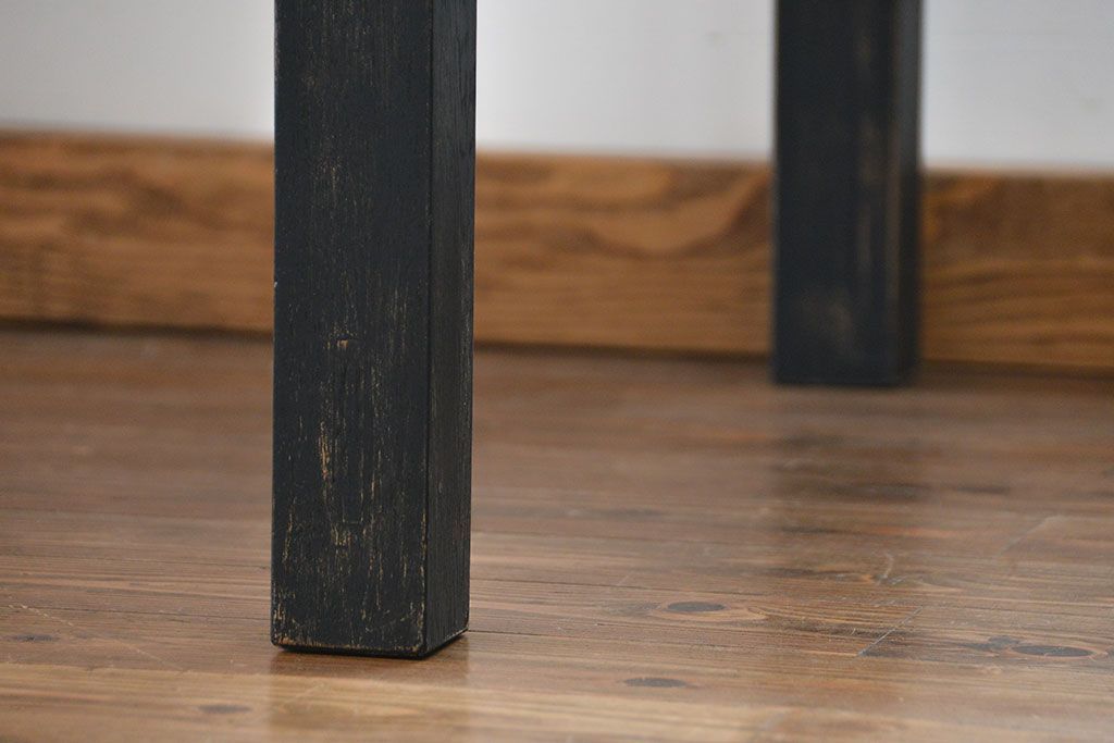 アンティークペイント　古い作業台をリメイクした　引き出し付きダイニングテーブル(机)