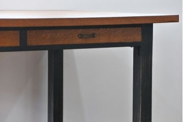 アンティークペイント　古い作業台をリメイクした　引き出し付きダイニングテーブル(机)