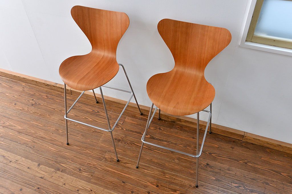 中古　フリッツハンセン　セブンチェア　カウンタースツール　2脚セット(バーチェア、ハイチェア)