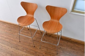 中古　フリッツハンセン　セブンチェア　カウンタースツール　2脚セット(バーチェア、ハイチェア)