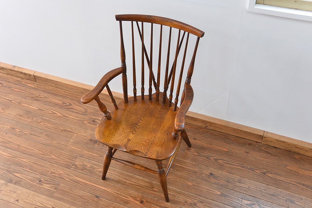 中古　古いナラ材のアームチェア(補修有り)　(椅子、イス)