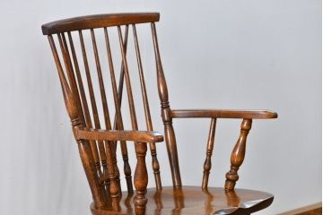 中古　古いナラ材のアームチェア(補修有り)　(椅子、イス)