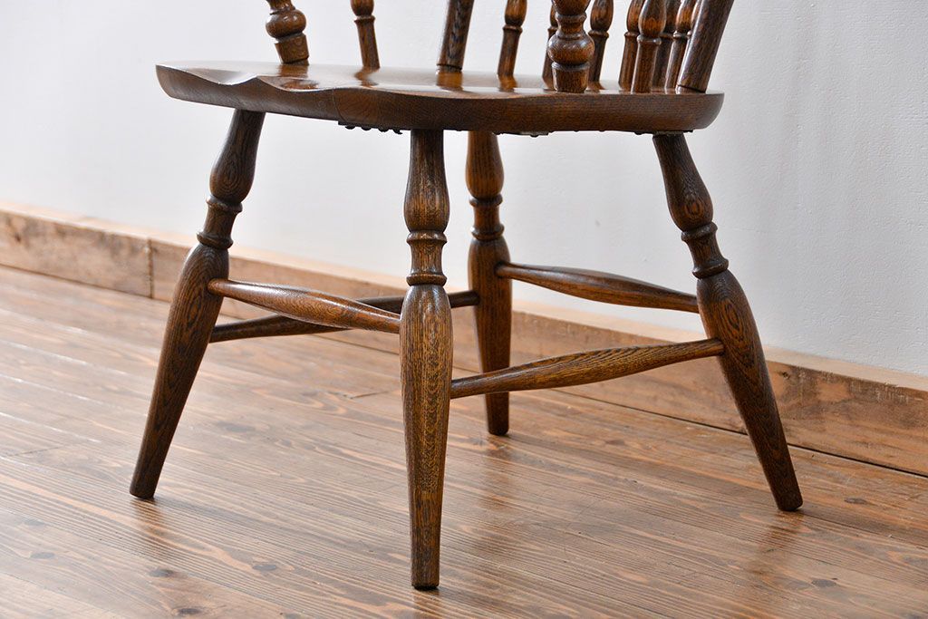 中古　古いナラ材のアームチェア(補修有り)　(椅子、イス)