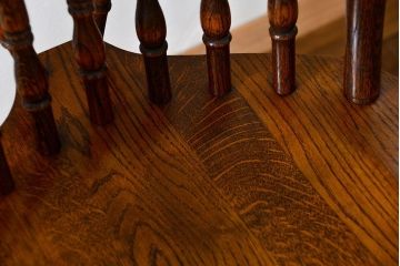 中古　古いナラ材のアームチェア(補修有り)　(椅子、イス)