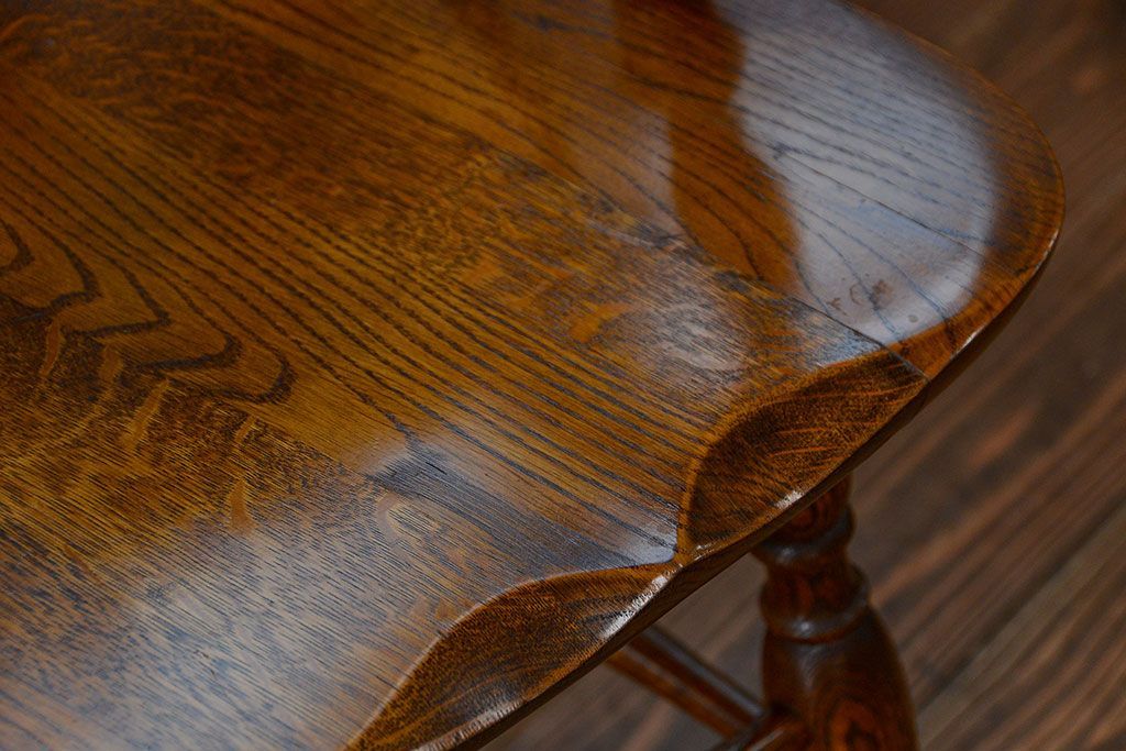 中古　古いナラ材のアームチェア(補修有り)　(椅子、イス)