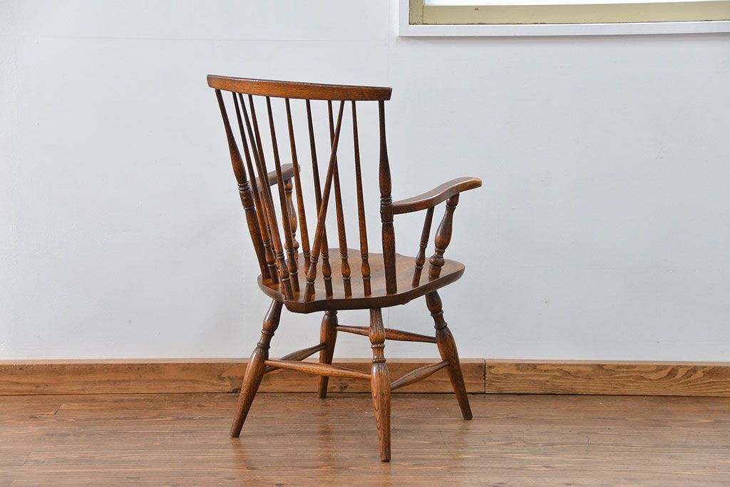 中古　古いナラ材のアームチェア(補修有り)　(椅子、イス)