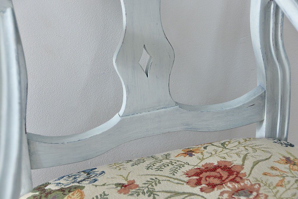 ヴィンテージ家具　海外ビンテージ　アンティークペイント仕上げ　かわいいアームチェア(1)(椅子、イス)