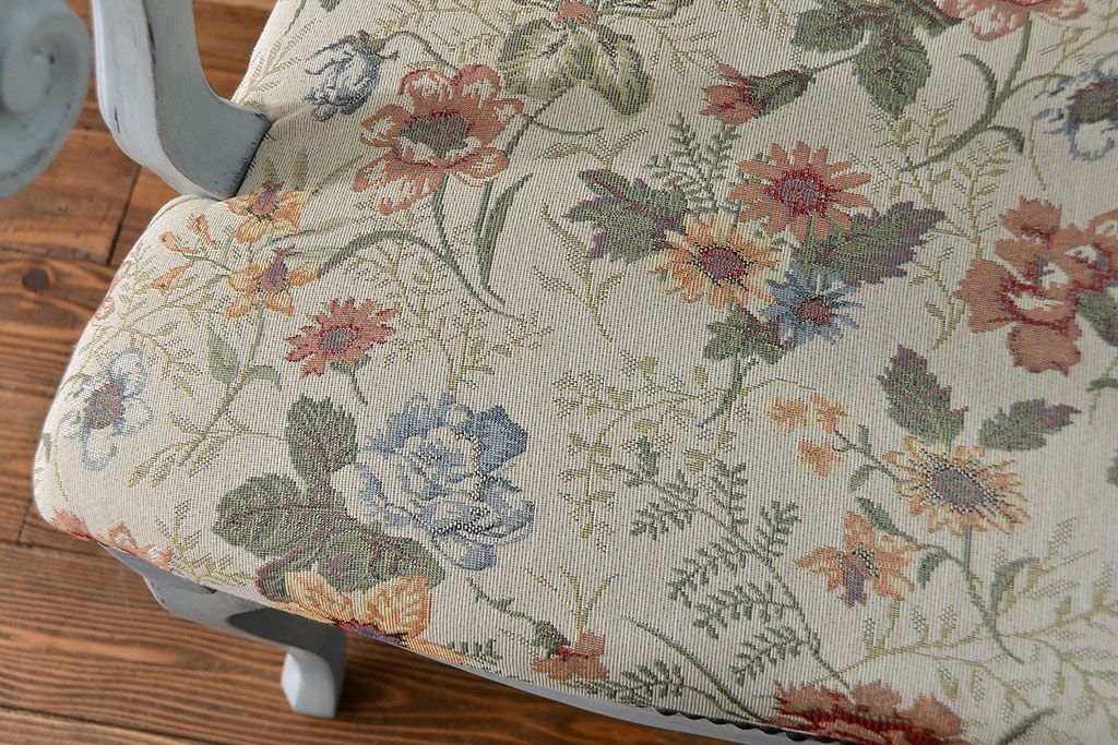 ヴィンテージ家具　海外ビンテージ　アンティークペイント仕上げ　かわいいアームチェア(1)(椅子、イス)