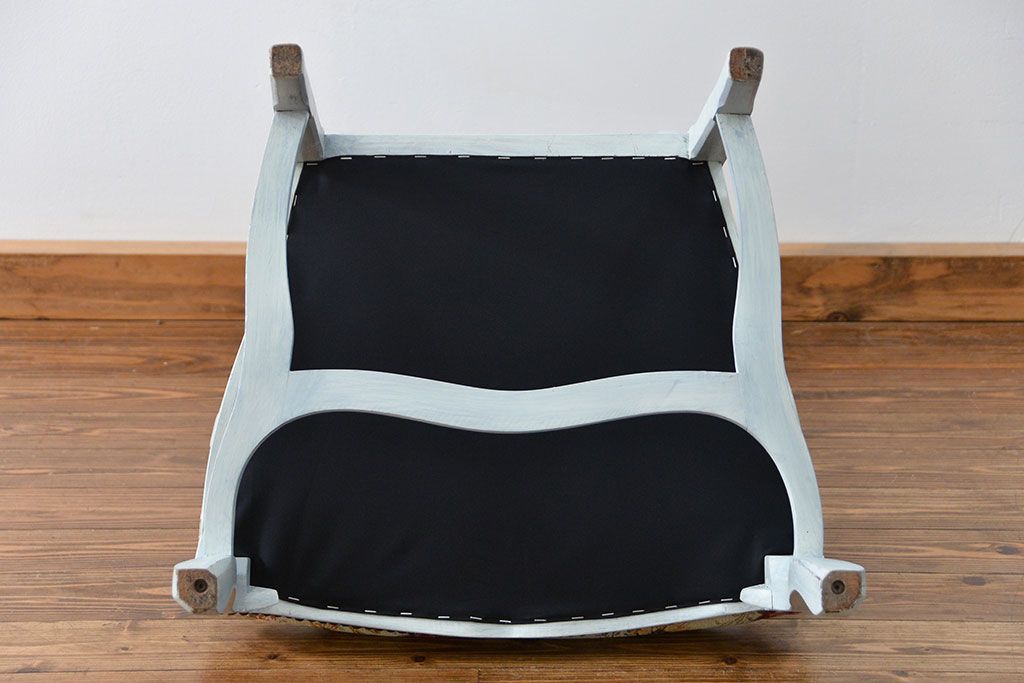 ヴィンテージ家具　海外ビンテージ　アンティークペイント仕上げ　かわいいアームチェア(1)(椅子、イス)