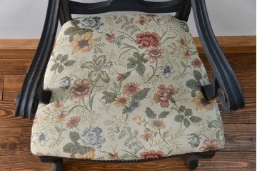 ヴィンテージ家具　海外ビンテージ　アンティークペイント仕上げ　かわいいアームチェア(2)(椅子、イス)