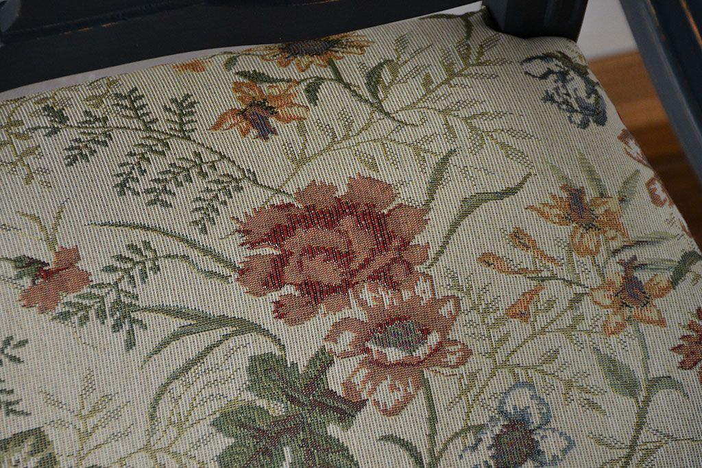 ヴィンテージ家具　海外ビンテージ　アンティークペイント仕上げ　かわいいアームチェア(2)(椅子、イス)