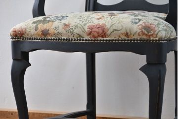 ヴィンテージ家具　海外ビンテージ　アンティークペイント仕上げ　かわいいアームチェア(2)(椅子、イス)