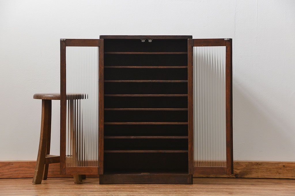 アンティーク家具　和製アンティーク　モールガラス入り!小振りな書類棚(収納棚)