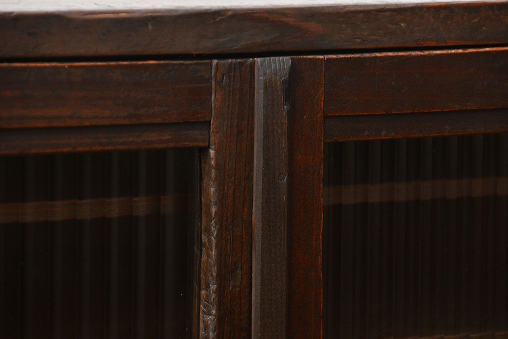 アンティーク家具　和製アンティーク　モールガラス入り!小振りな書類棚(収納棚)