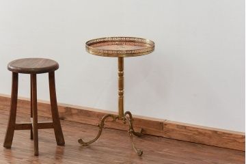 中古 イタリア ビンテージ 象嵌入りの上品なサイドテーブル(花台)