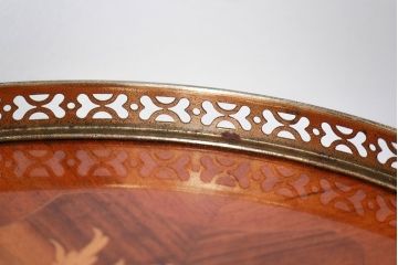 中古 イタリア ビンテージ 象嵌入りの上品なサイドテーブル(花台)