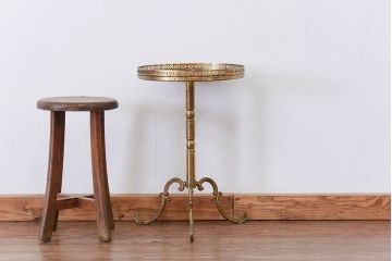 中古 イタリア ビンテージ 象嵌入りの上品なサイドテーブル(花台)