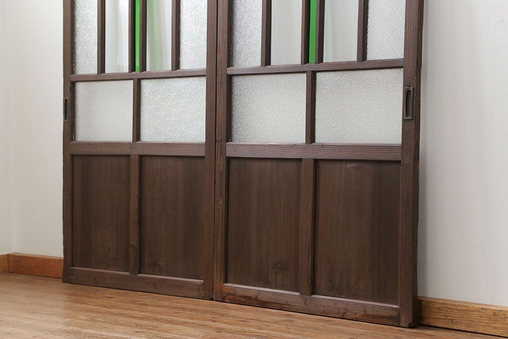 古民具・骨董　大正ロマン　 太い框組みの色ガラス入り引き戸　2枚セット(ガラス戸、建具)