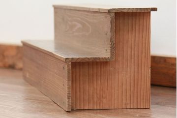 アンティーク家具　アンティーク 古い木味の簡素で小さな飾り棚　2個セット　(陳列棚)