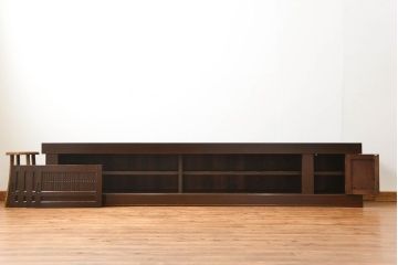 アンティーク家具　古民具・骨董 特大!九尺幅　重厚な水屋箪笥ローボード(1)(ローチェスト、テレビボード、テレビ台、キャビネット、収納棚)