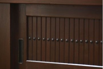 アンティーク家具　古民具・骨董 特大!九尺幅　重厚な水屋箪笥ローボード(1)(ローチェスト、テレビボード、テレビ台、キャビネット、収納棚)