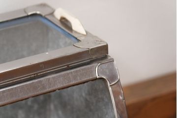 レトロ家具　昭和レトロ 古いブリキの小さなガラスケース(ショーケース)