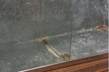 レトロ家具　昭和レトロ 古いブリキの小さなガラスケース(ショーケース)