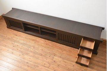 アンティーク家具　古民具・骨董 特大!九尺幅　重厚な水屋箪笥ローボード(2)(ローチェスト、テレビボード、テレビ台、キャビネット、収納棚)