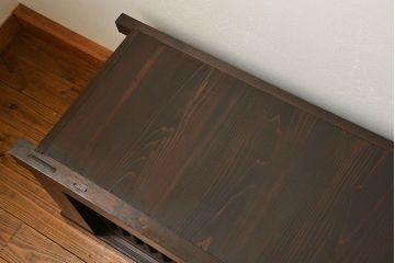 アンティーク家具　古民具・骨董 特大!九尺幅　重厚な水屋箪笥ローボード(2)(ローチェスト、テレビボード、テレビ台、キャビネット、収納棚)