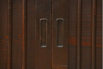 アンティーク家具　古民具・骨董 特大!九尺幅　重厚な水屋箪笥ローボード(2)(ローチェスト、テレビボード、テレビ台、キャビネット、収納棚)