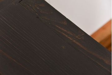 アンティーク家具　古民具・骨董 モダンな引き出し付き縦桟引き戸の重厚なローボード(テレビボード、水屋箪笥、テレビ台、キャビネット、収納棚)